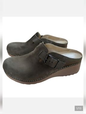 Dansko Caia Nubuck Leather Wedge Clog Olive Green Size 40